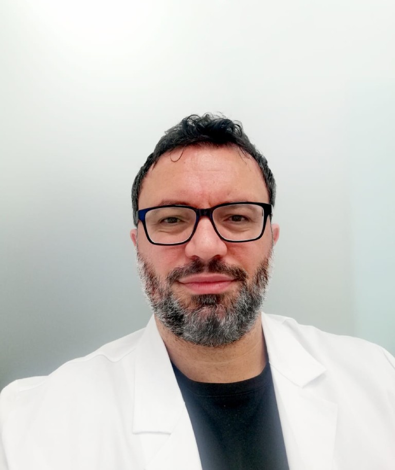 Dr. Hiso Ervis